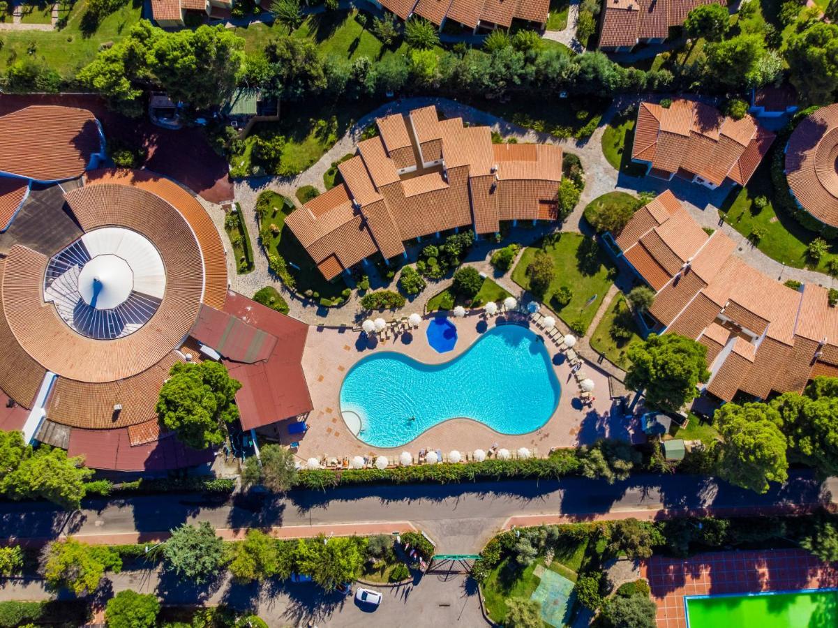 Villaggio Li Cucutti Agrustos Екстериор снимка